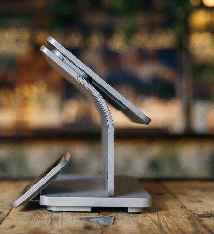 Oracle MICROS Workstation 8 with its slim display and platinum stand